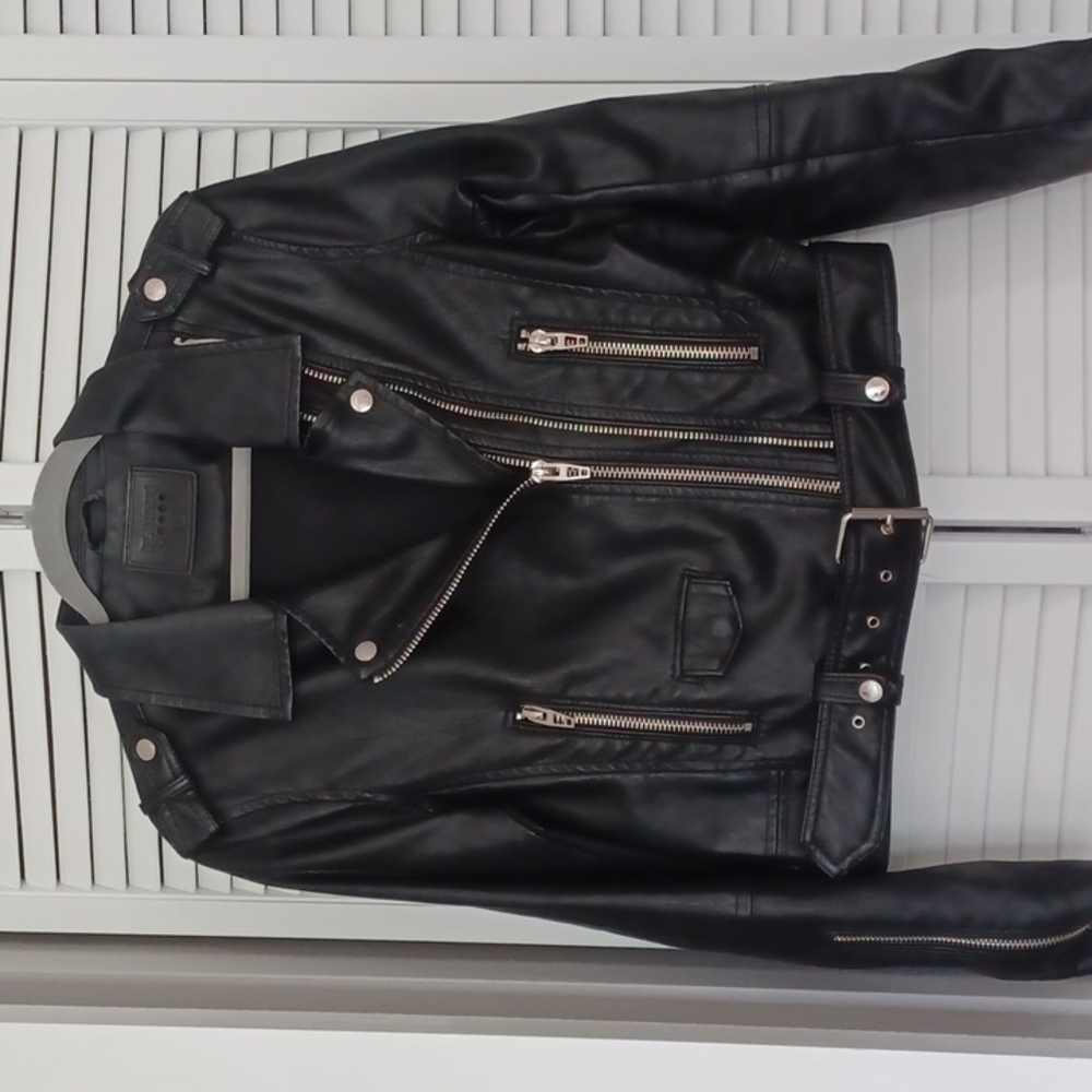 BLANKNYC LEATHER JACKET